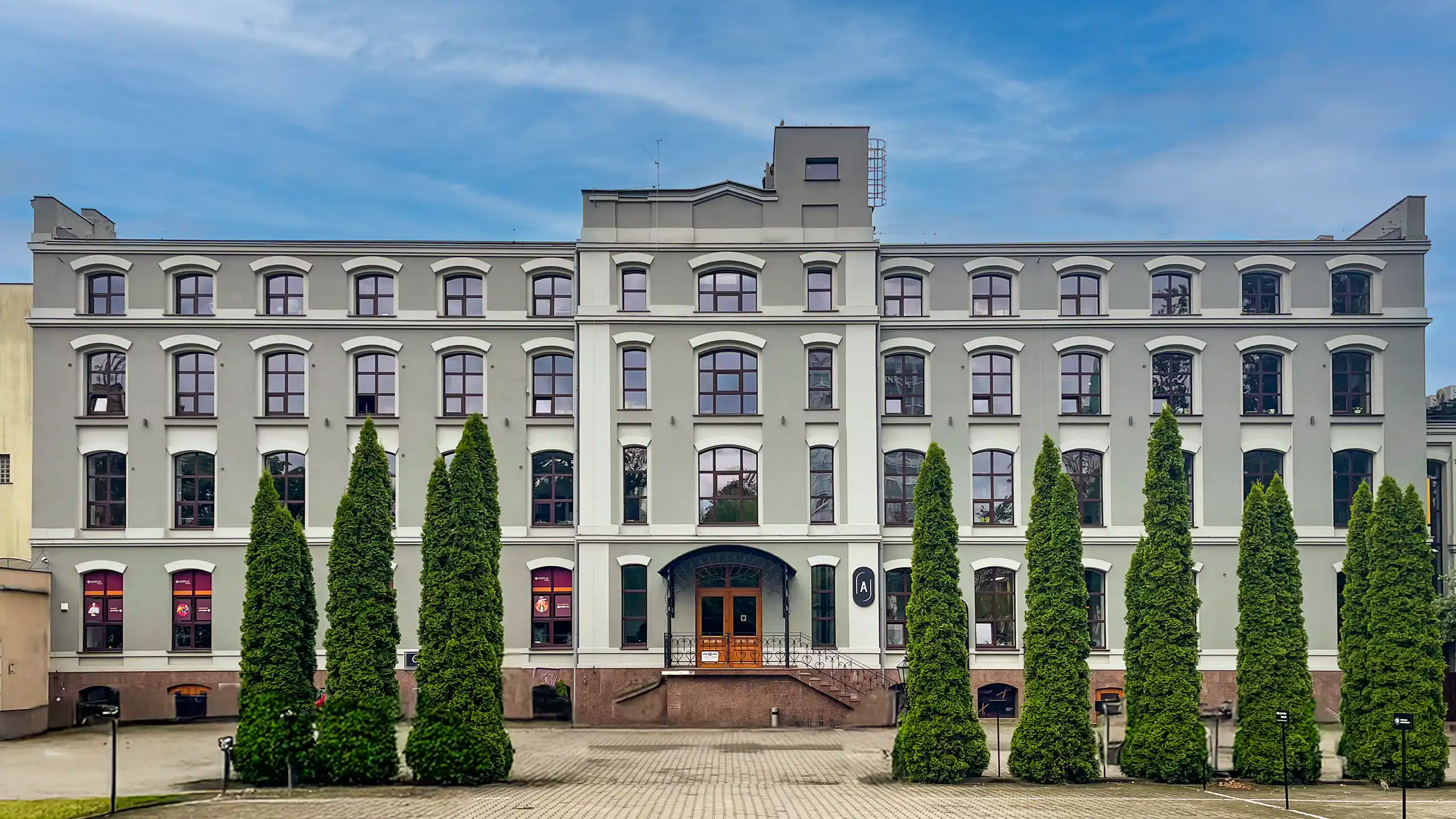 kurczewska podatki budynek siedziba